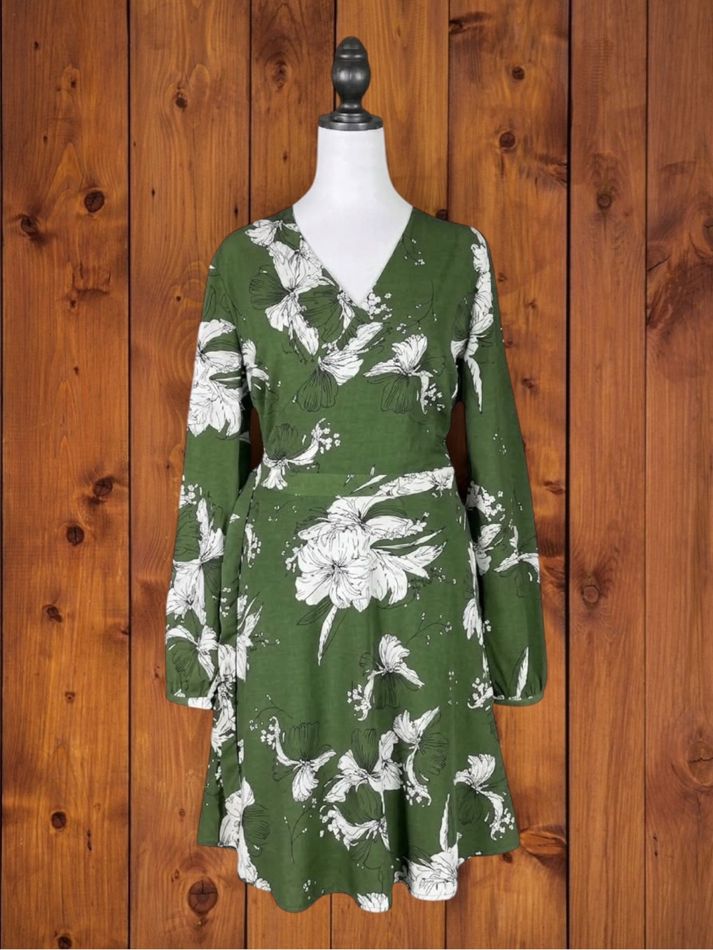 Voodoo Vixen Wrap Dress Green White Floral Retro Cottagecore Rockabilly 10